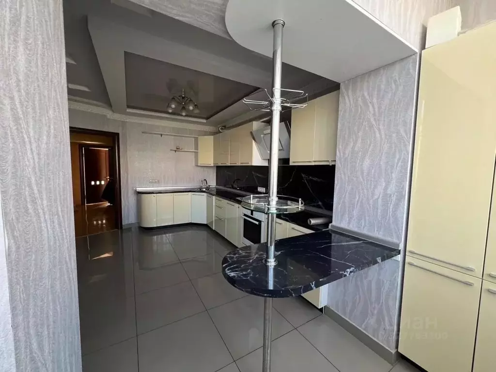 3-к кв. Адыгея, Майкоп Пионерская ул., 422 (100.0 м) - Фото 2