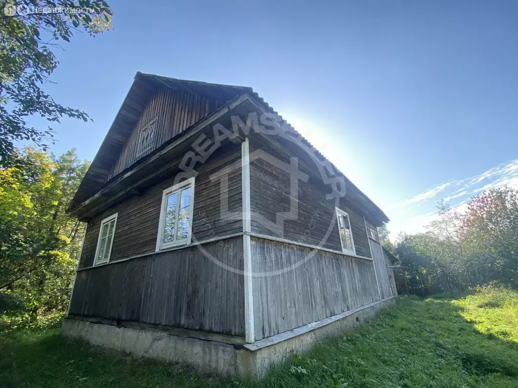 Дом в городской посёлок Ульяновка, 1-я Совхозная улица, 14 (80 м) - Фото 1