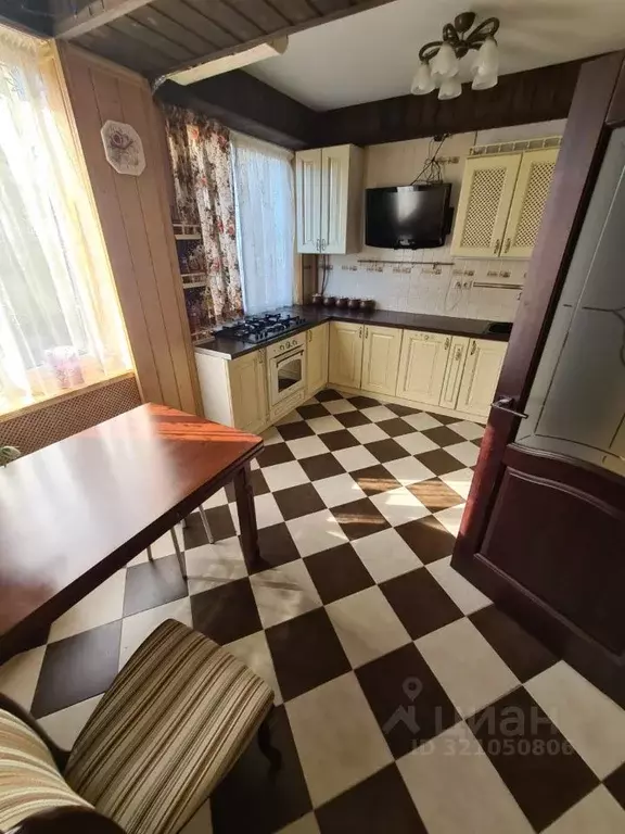 2-к кв. Краснодарский край, Сочи Светлана мкр, ул. Учительская, 24/7 ... - Фото 0