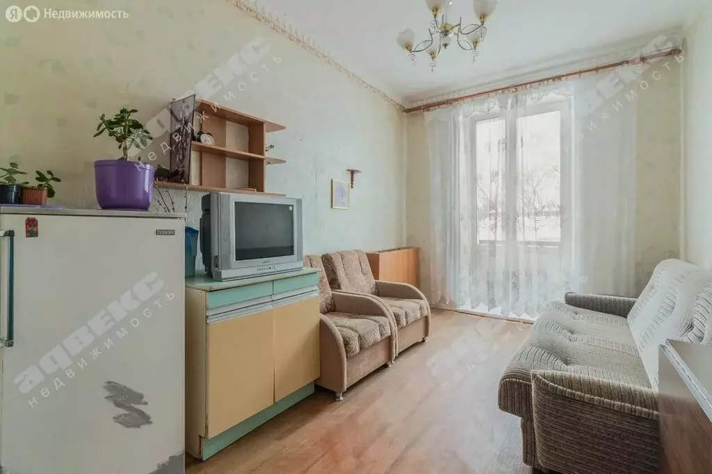 1к в 10-комнатной квартире (13.3 м) - Фото 2