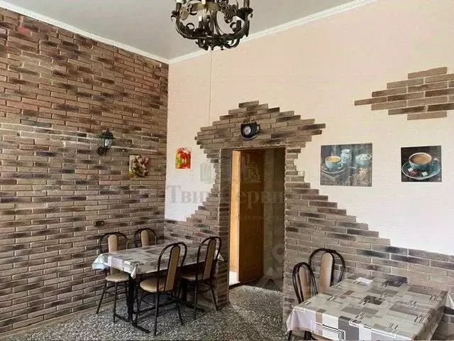 Торговая площадь в Тульская область, Тула ул. Макаренко, 6 (156 м) - Фото 1