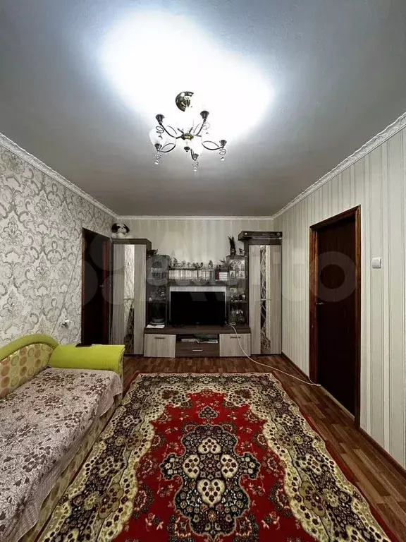 4-к. квартира, 61 м, 5/5 эт. - Фото 1