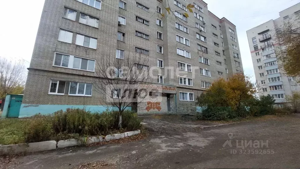 3-к кв. Пензенская область, Кузнецк ул. Белинского, 15 (59.9 м) - Фото 1