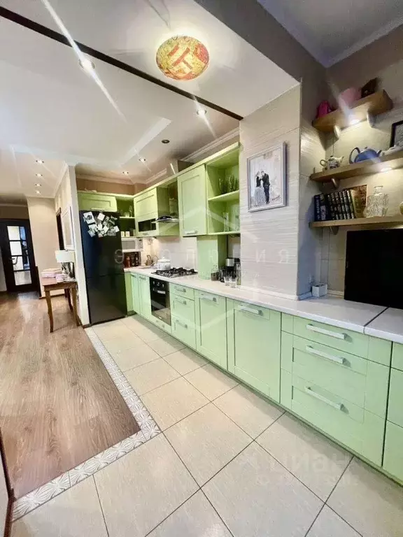 2-к кв. Калининградская область, Калининград Майский пер., 1 (60.0 м) - Фото 1