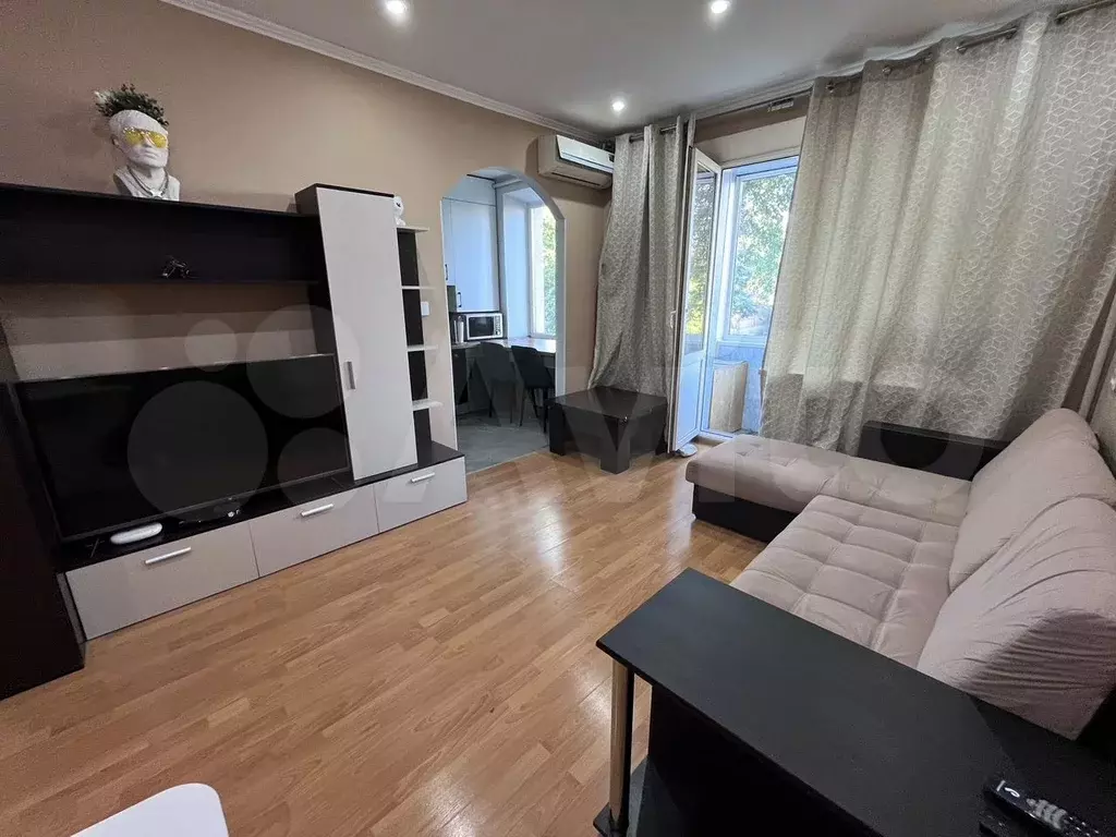 2-к. квартира, 45 м, 4/6 эт. - Фото 1