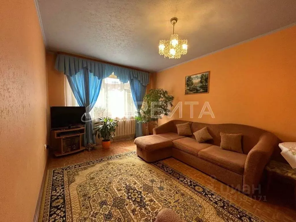 3-к кв. Тюменская область, Тюмень ул. Щербакова, 86А (66.7 м) - Фото 1
