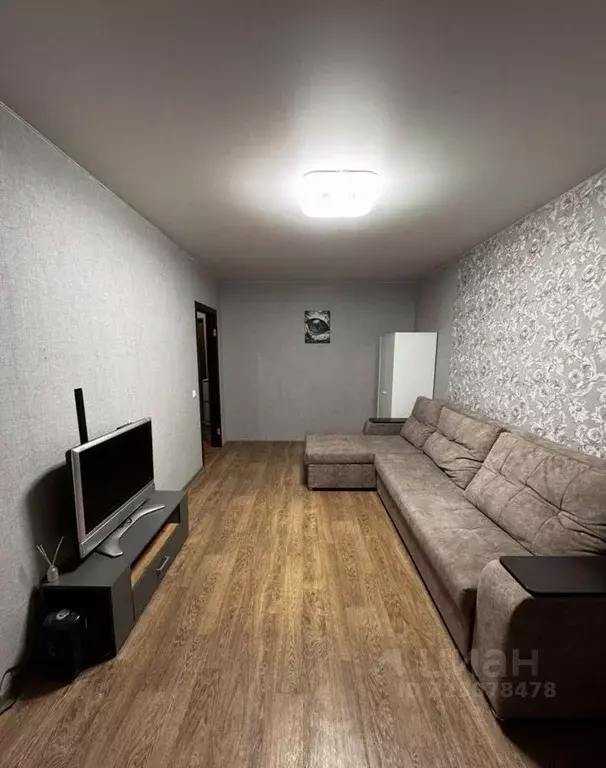 1-к кв. Башкортостан, Уфа ул. Юрия Гагарина, 74 (40.0 м) - Фото 1