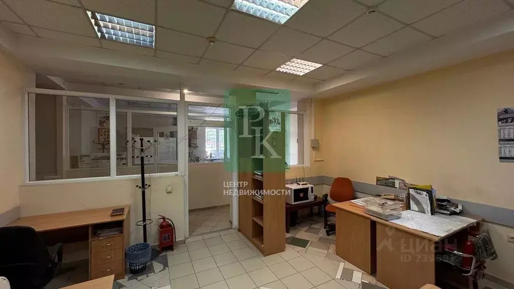 Офис в Севастополь ул. Демидова, 18 (60 м) - Фото 1