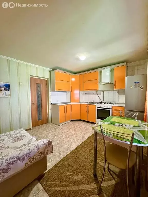 Дом в Новокубанск, улица Фрунзе (114 м) - Фото 1