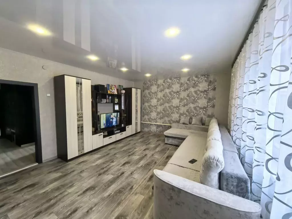 Дом в Омская область, Русско-Полянский район, Розовское с/пос, д. ... - Фото 1