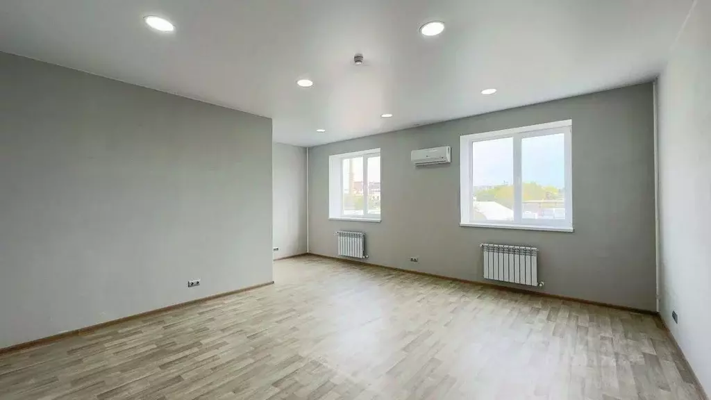 Офис в Севастополь ш. Фиолентовское, 1/8А (37 м) - Фото 1