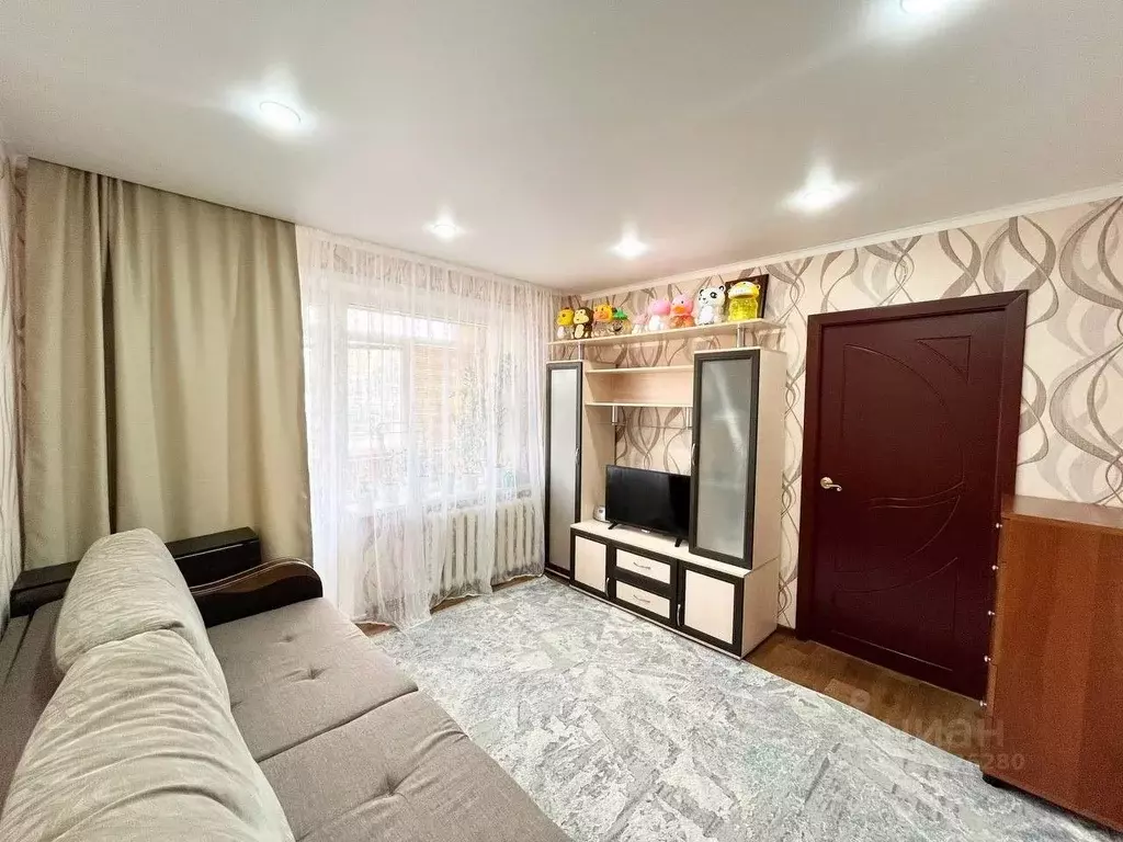 3-к кв. Татарстан, Нижнекамск ул. Бызова, 1 (55.0 м) - Фото 0