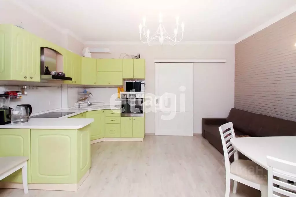 1-к кв. Тюменская область, Тюмень ул. Николая Зелинского, 5 (48.2 м) - Фото 1