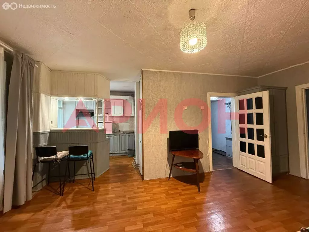 2-комнатная квартира: Тюмень, улица Мельникайте, 50 (45.9 м) - Фото 1