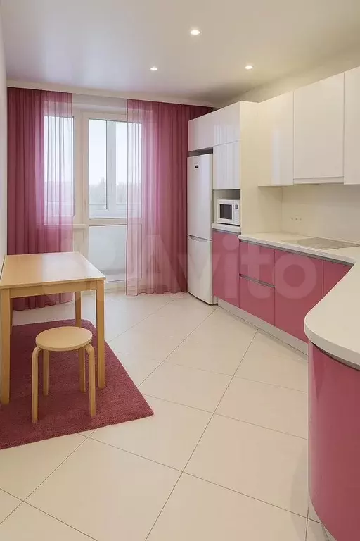 Комната 37,3 м в 3-к., 2/5 эт. - Фото 0