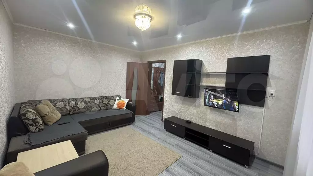 2-к. квартира, 48 м, 2/9 эт. - Фото 0