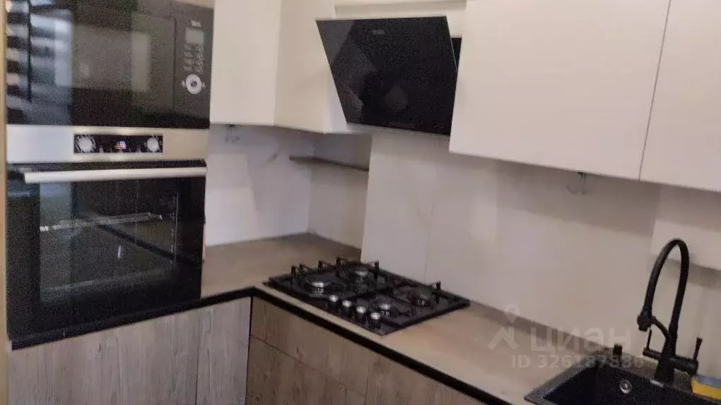 2-к кв. Краснодарский край, Темрюк ул. Ленина, 75 (53.0 м) - Фото 1