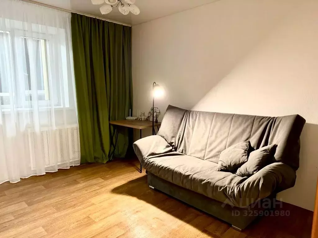 Студия Тюменская область, Тюмень Микрорайон мыс, ул. Судоремонтная, ... - Фото 1