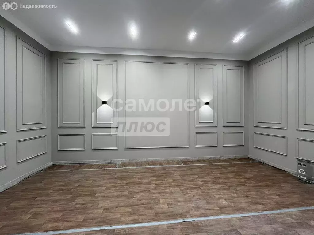 1-комнатная квартира: Махачкала, Газпромная улица, 15к1 (57.5 м) - Фото 1