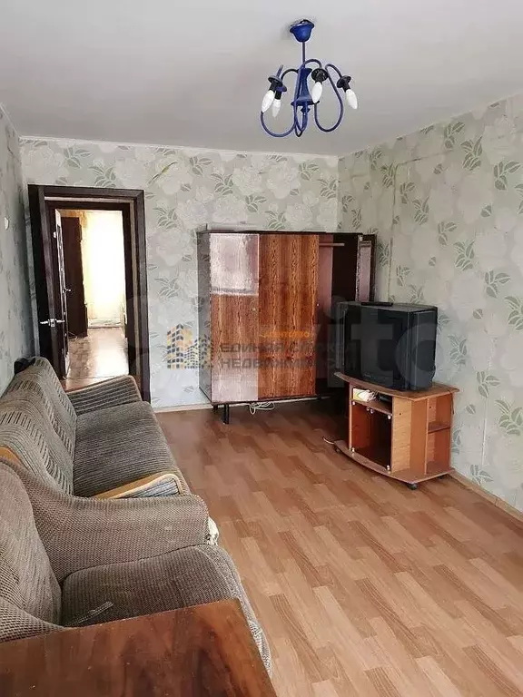 2-к. квартира, 55 м, 2/5 эт. - Фото 1