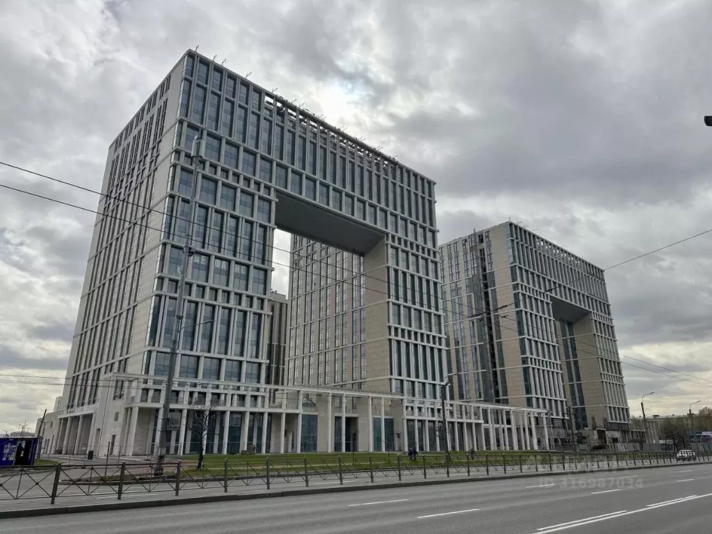 2-к кв. Санкт-Петербург ул. Типанова (77.94 м) - Фото 0