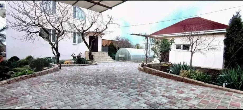 Дом в Крым, Симферопольский район, с. Мирное  (203 м) - Фото 1