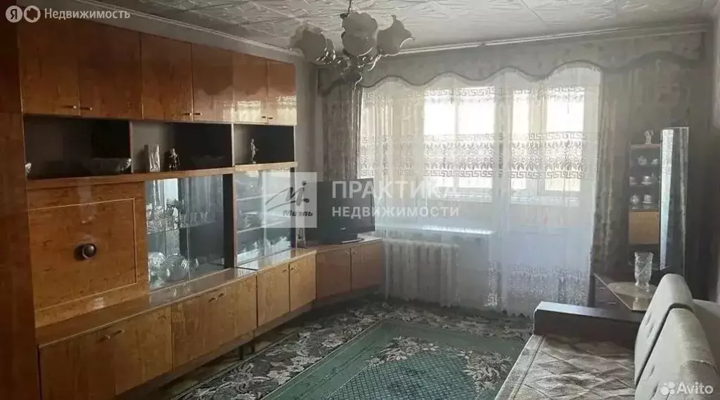 2-комнатная квартира: Одинцово, улица Маршала Неделина, 9 (50 м) - Фото 0