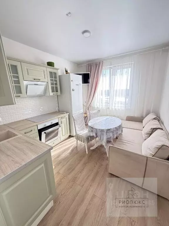 2-к кв. Москва ул. Чароитовая, 1к2 (54.9 м) - Фото 1