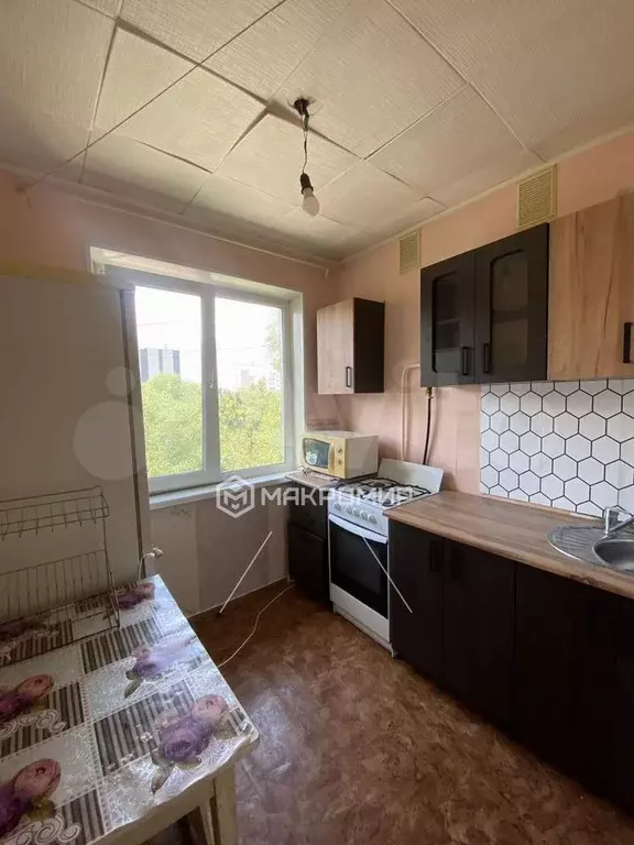2-к. квартира, 47 м, 5/5 эт. - Фото 1