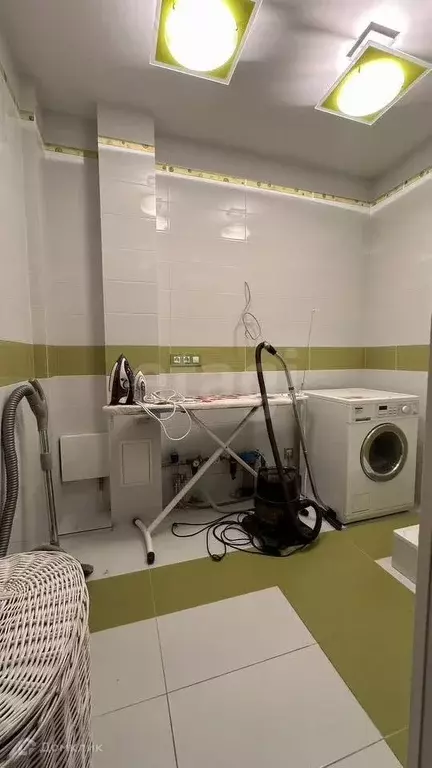 Продаётся 2-к квартира, 130 м - Фото 1