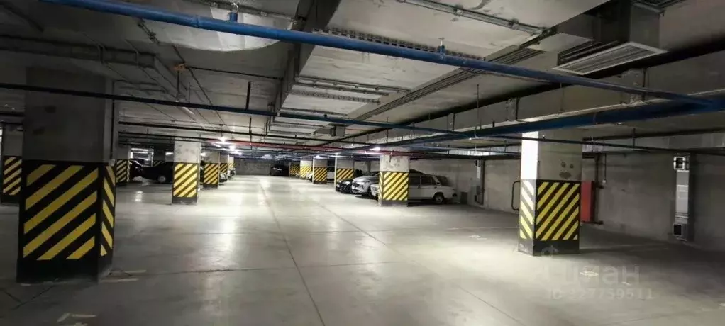 Гараж в Санкт-Петербург аллея Арцеуловская, 19 (13 м) - Фото 2