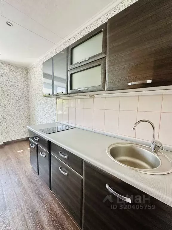 Комната Пермский край, Пермь Серебрянский проезд, 15 (12.4 м) - Фото 0