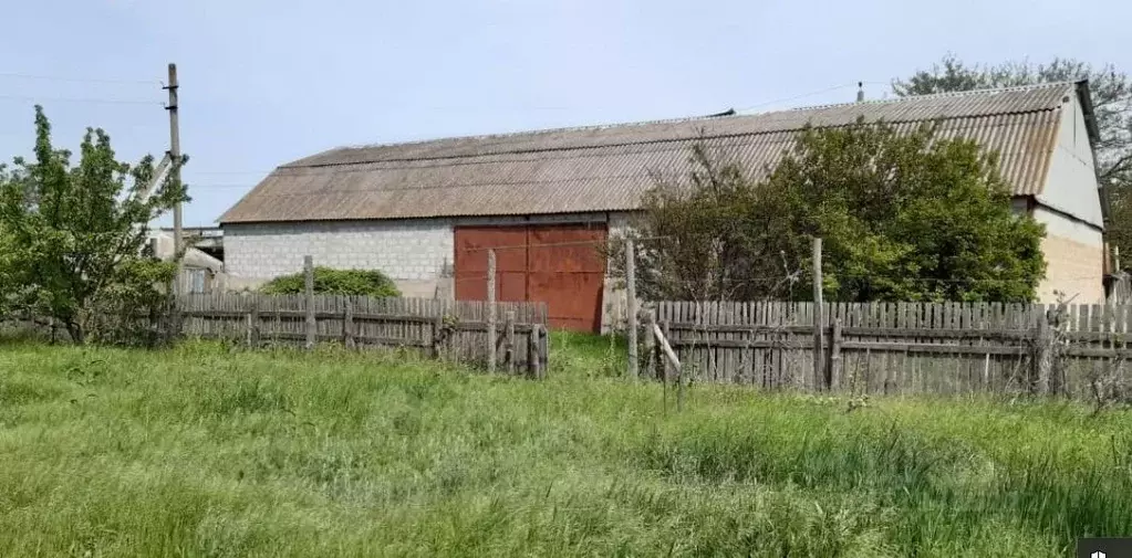 Дом в Краснодарский край, Ейский район, Должанская ст-ца Пионерский ... - Фото 2