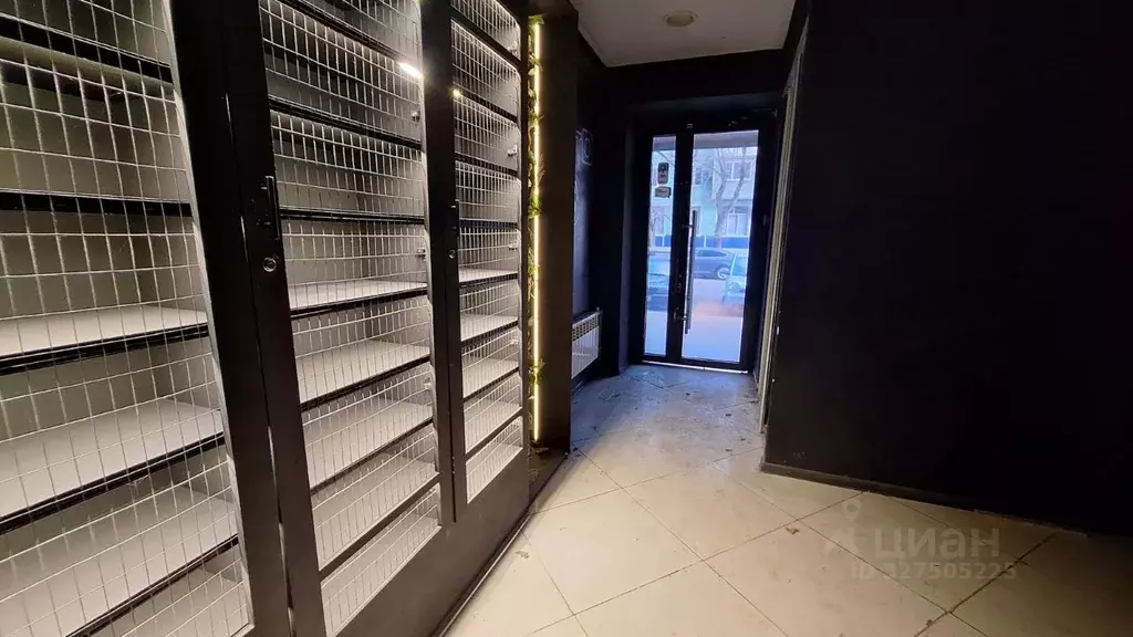 Офис в Астраханская область, Астрахань ул. Полякова, 18 (220 м) - Фото 0