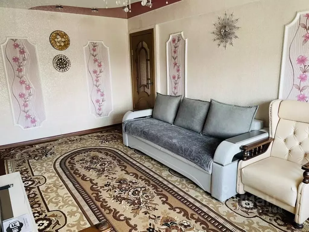 2-к кв. Иркутская область, Тулун Угольщиков мкр, 28 (45.0 м) - Фото 1