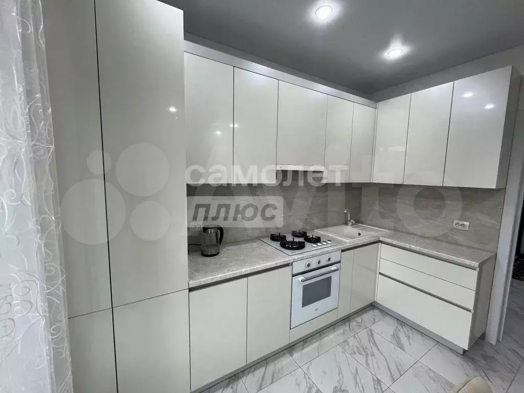 1-к. квартира, 51 м, 7/9 эт. - Фото 1