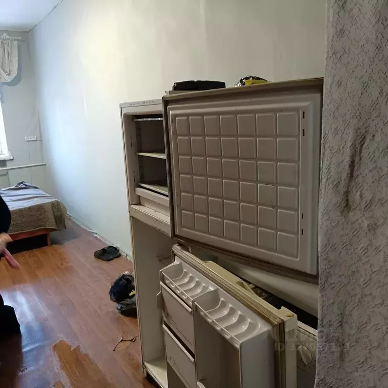 Комната Пермский край, Пермь Закамская ул., 83 - Фото 1