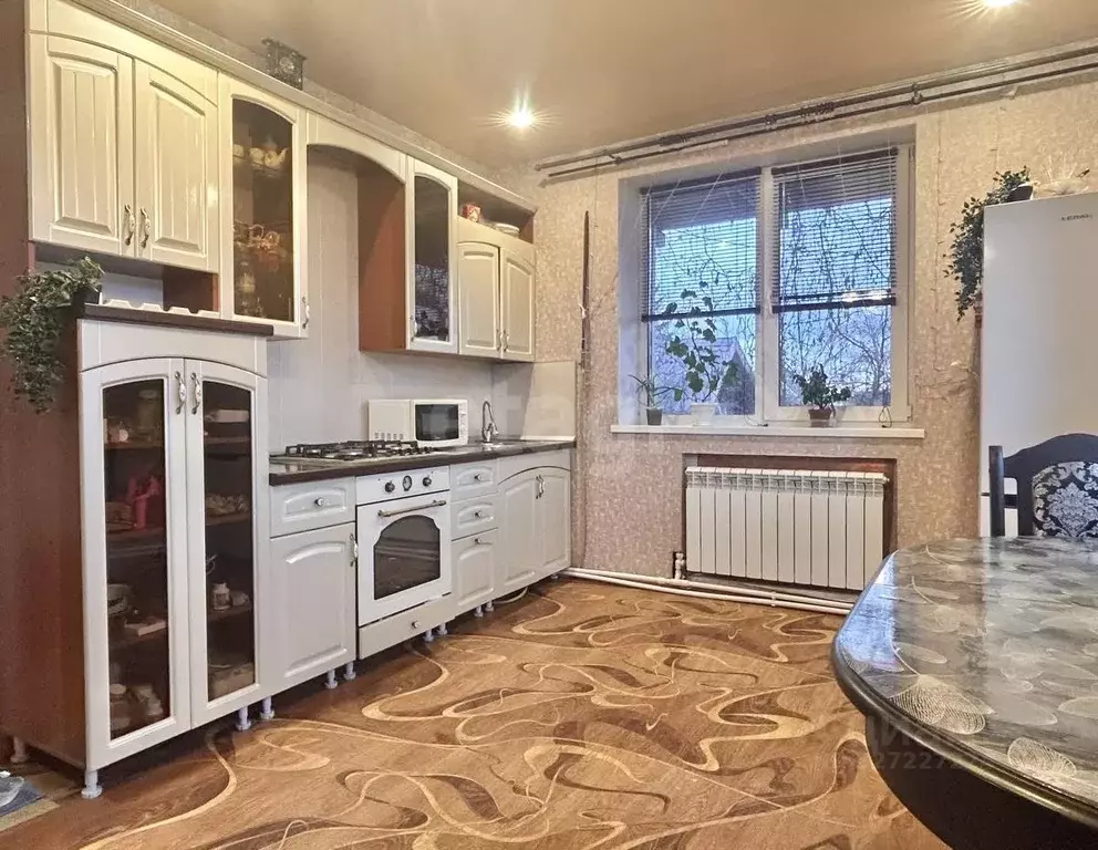 Дом в Челябинская область, Миасс ул. 40 лет Октября, 4А (170 м) - Фото 1