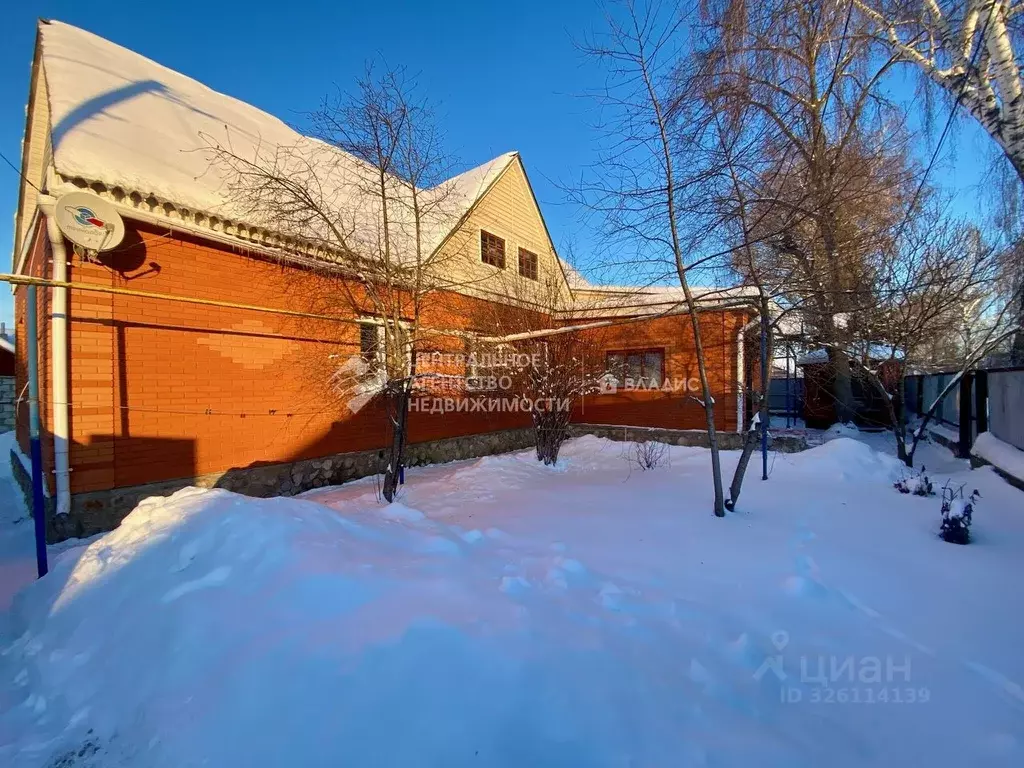 Дом в Рязанская область, Михайлов ул. Калинина (122 м) - Фото 1