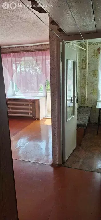 1-комнатная квартира: Ирбит, улица Орджоникидзе, 54 (31 м) - Фото 1