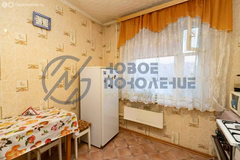 2-комнатная квартира: Омск, 6-й микрорайон, Заречный бульвар, 10 (47.2 ... - Фото 2