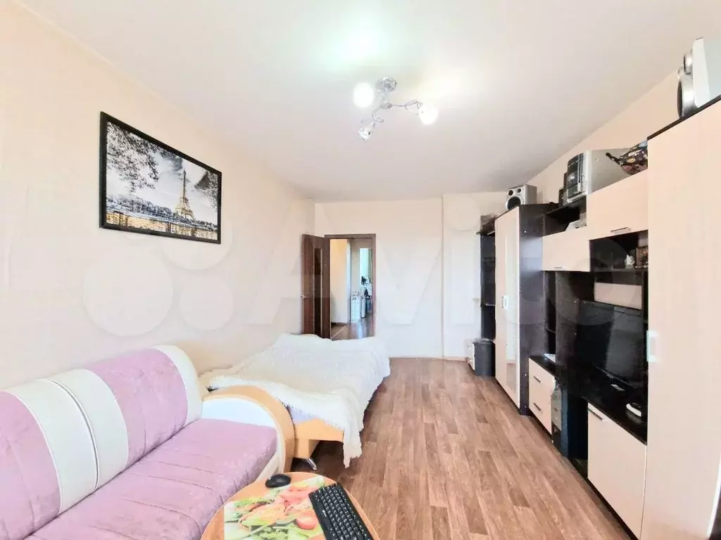 1-к. квартира, 50 м, 5/17 эт. - Фото 1