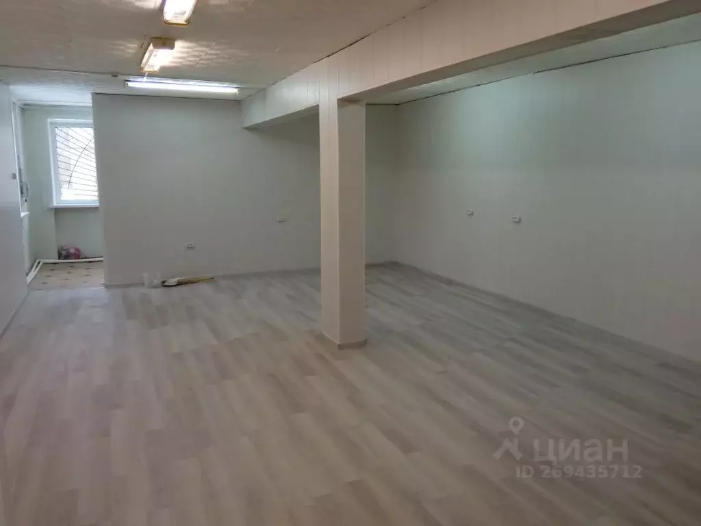 Помещение свободного назначения в Волгоградская область, Волгоград ул. ... - Фото 2