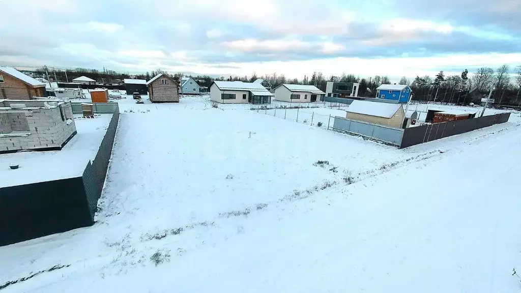 Участок в Ленинградская область, Гатчинский муниципальный округ, пос. ... - Фото 1