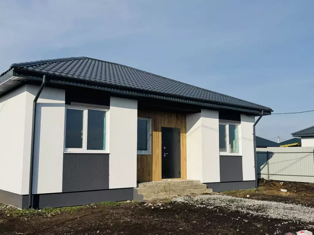 Дом в Свердловская область, Сысертский муниципальный округ, пос. ... - Фото 2