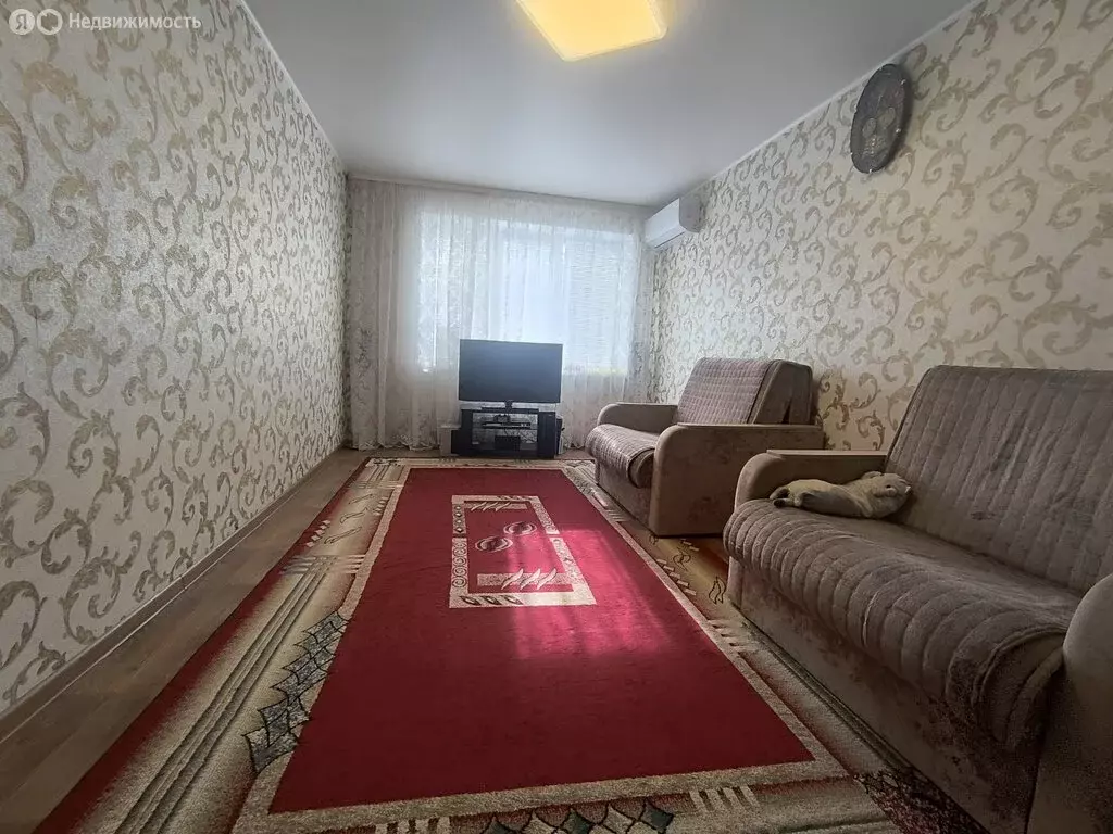 2-комнатная квартира: Магнитогорск, улица 50-летия Магнитки, 32/2 (48 ... - Фото 1