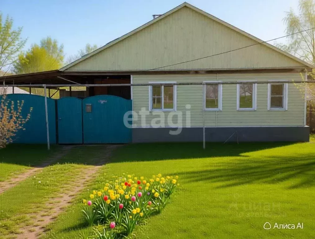 Дом в Астраханская область, Лиманский район, с. Яр-Базар ул. Иванова, ... - Фото 2