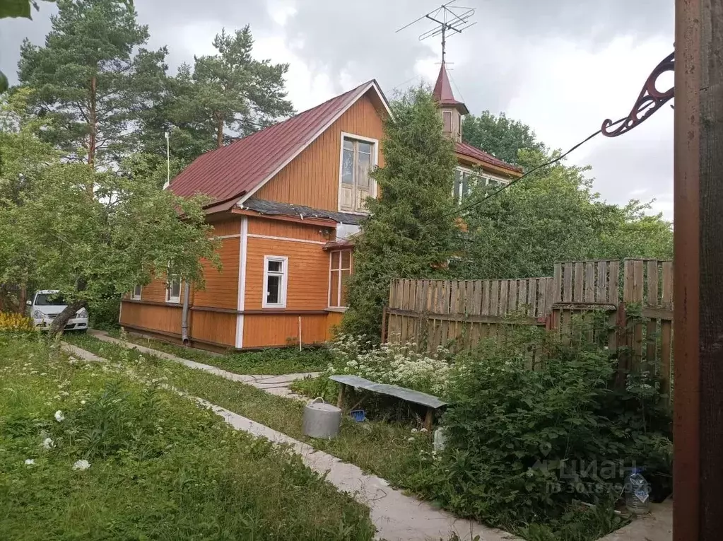 Дом в Ленинградская область, Гатчинский район, Вырица городской ... - Фото 0