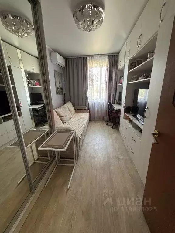 3-к кв. Ростовская область, Таганрог ул. Дзержинского, 163 (57.7 м) - Фото 0