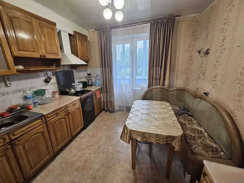 3-к. квартира, 66,4 м, 3/5 эт. - Фото 0